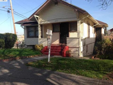 2002 E 20th St, Oakland, CA 94606 photo 1