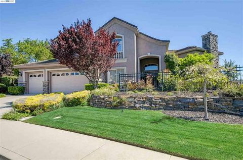 9237 Klemetson Dr, Pleasanton, CA 94588 photo 1