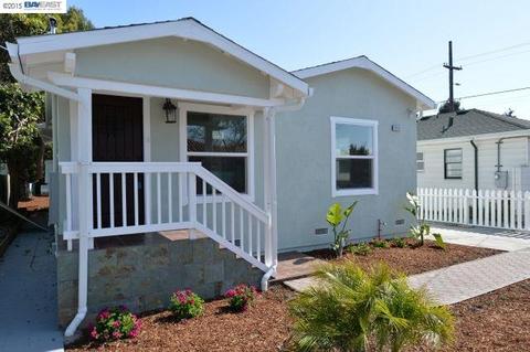 954 Cedar St, Berkeley, CA 94710 photo 1