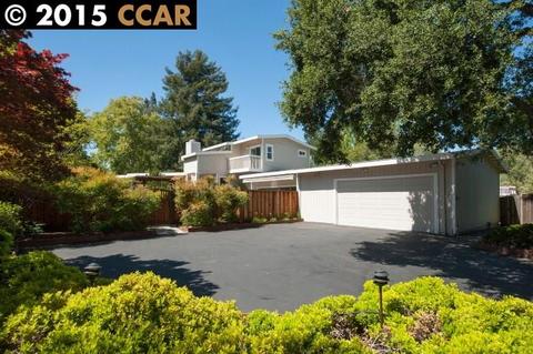 3292 Springhill Rd, Lafayette, CA 94549 photo 1