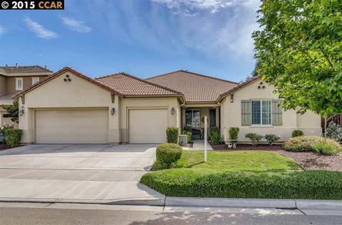 404 Lakeview Ct, Oakley, CA 94561 photo 1
