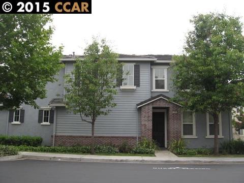 2990 Bella Dr, Concord, CA 94519 photo 1