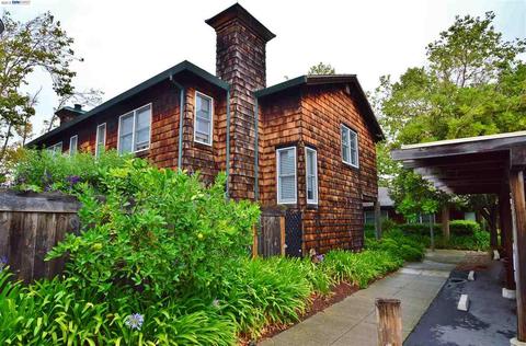 515 Centre Ct, Alameda, CA 94502 photo 1
