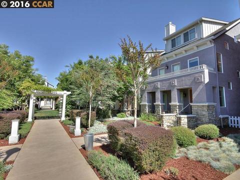 1913 Beach St, Concord, CA 94519 photo 1