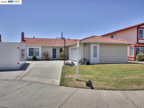 33703 Simple Ct, Fremont, CA 94555 photo 1