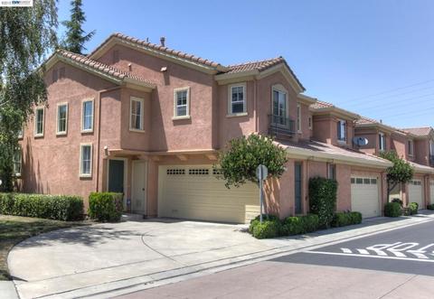 273 Oakhurst Way, Milpitas, CA 95035 photo 1