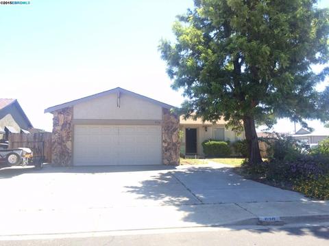 620 Walnut Dr, Oakley, CA 94561 photo 1