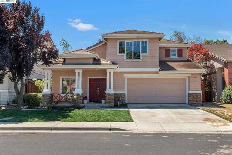 4492 Peacock Ct, Dublin, CA 94568 photo 1