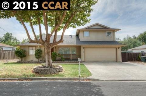 1825 Granada Dr, Concord, CA 94519 photo 1