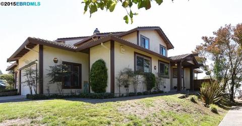 2203 Pinehurst Ct, El Cerrito, CA 94530 photo 1