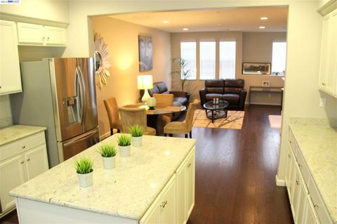 504 Staley Ave, Hayward, CA 94541 photo 1