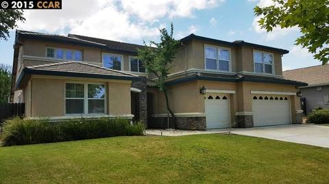 1049 Vineyard Dr, Oakley, CA 94561 photo 1