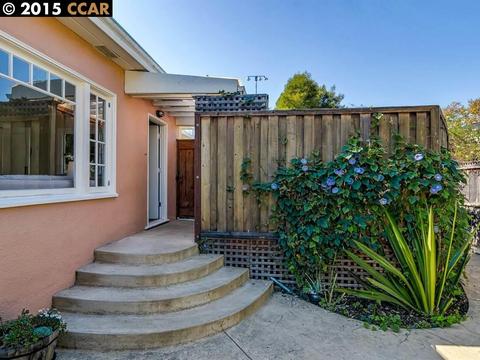 2733 Park St, Berkeley, CA 94702 photo 1