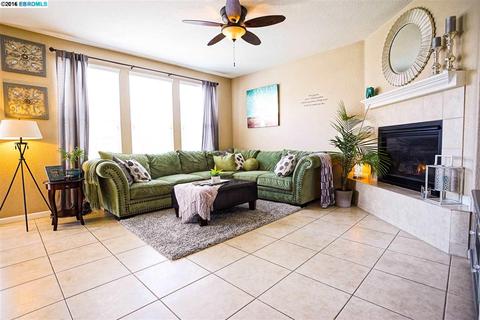 7153 Geranium Dr, Oakley, CA 94561 photo 1