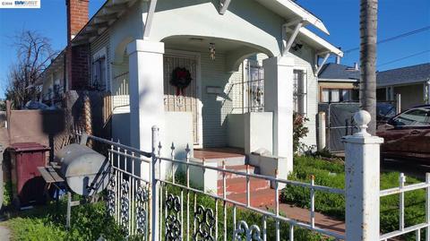 9870 Walnut St, Oakland, CA 94603 photo 1