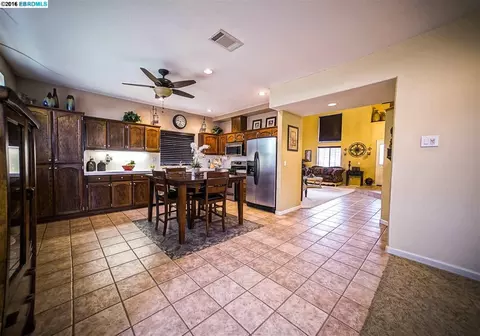 5125 Paddock Ct, Antioch, CA 94531 photo 1