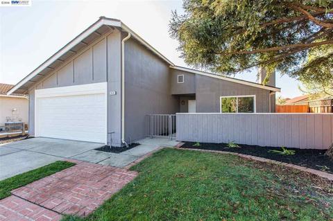 8539 Kelton Dr, Gilroy, CA 95020 photo 1