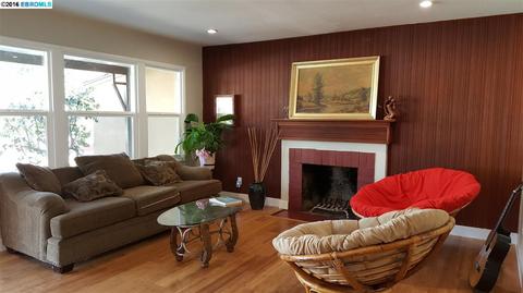 22012 Queen St, Castro Valley, CA 94546 photo 1