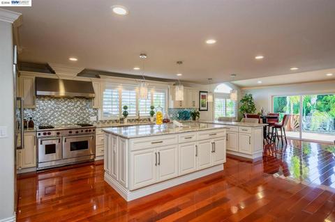600 Curtner Rd, Fremont, CA 94539 photo 1