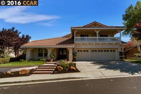 1027 Pebble Beach Dr, Clayton, CA 94517 photo 1