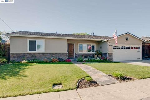 8062 Holanda Ln, Dublin, CA 94568 photo 1