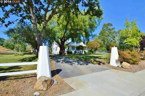 5355 Myrtle Dr, Concord, CA 94521 photo 1