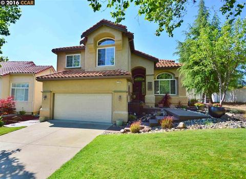 2160 Bluerock Cir, Concord, CA 94521 photo 1