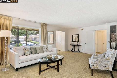 2137 Gill Dr, Concord, CA 94520 photo 1