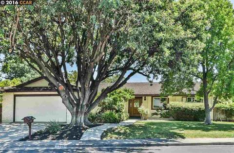 1554 Thorn Dr, Concord, CA 94521 photo 1