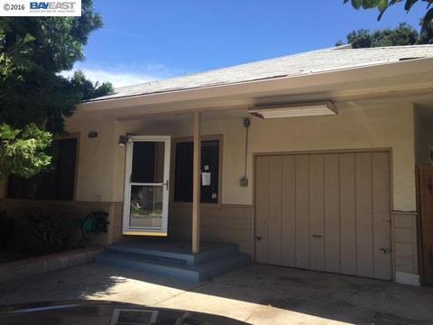 340 Warner Ave, Hayward, CA 94544 photo 1