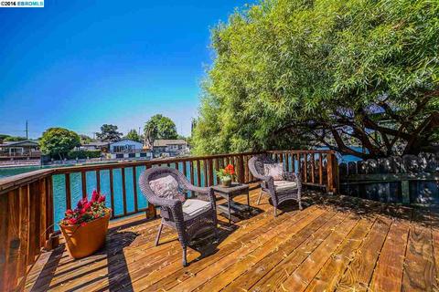 124 E Lake Dr, Antioch, CA 94509 photo 1