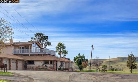 5518 Pine Hollow Rd, Concord, CA 94521 photo 1