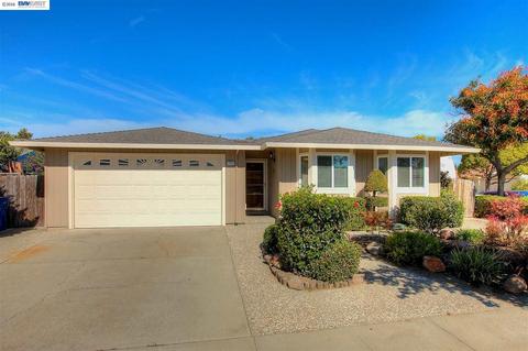 5703 Saint Matthew Dr, Newark, CA 94560 photo 1