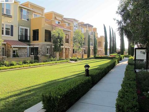 4851 Perugia St, Dublin, CA 94568 photo 1