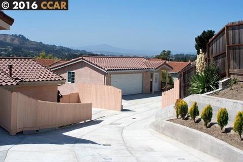 9 Dipper Ct, Richmond, CA 94803 photo 1