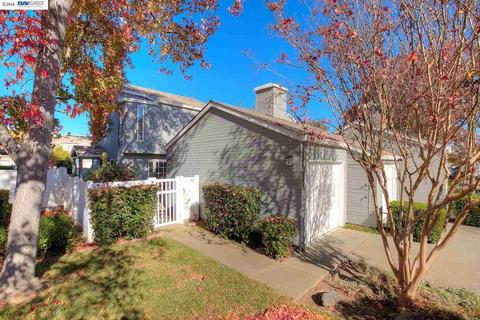 7833 Creekside Dr, Pleasanton, CA 94588 photo 1