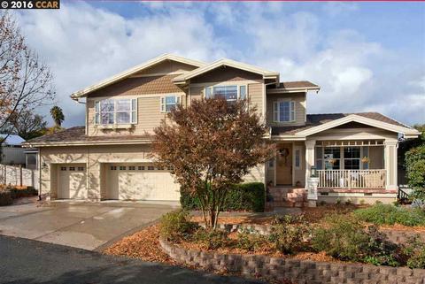 4372 Lynn Dr, Concord, CA 94518 photo 1