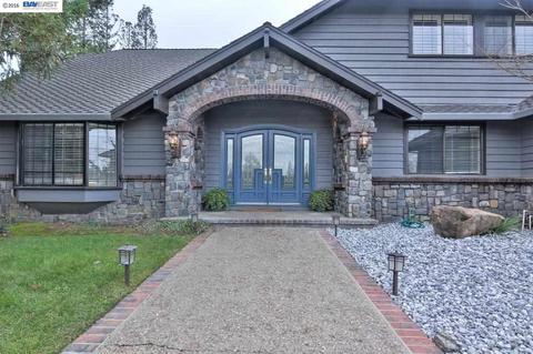2478 Foothill Rd, Pleasanton, CA 94588 photo 1