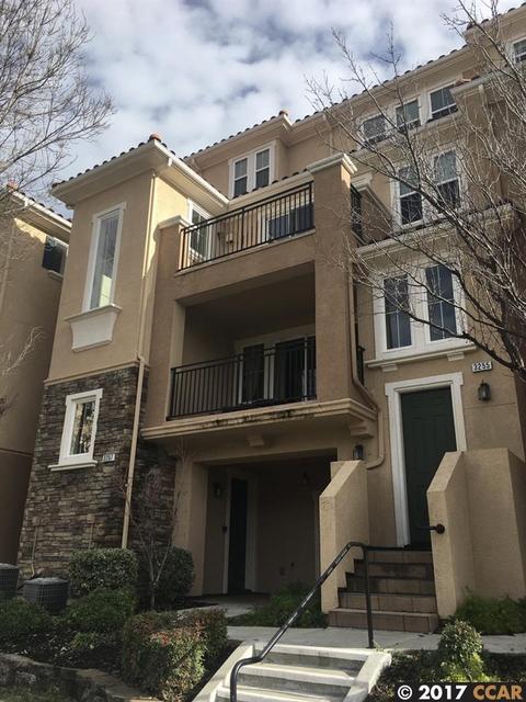3257 Monaghan St, Dublin, CA 94568 photo 1