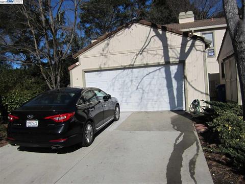 4 Bluff Ct, Hercules, CA 94547 photo 1