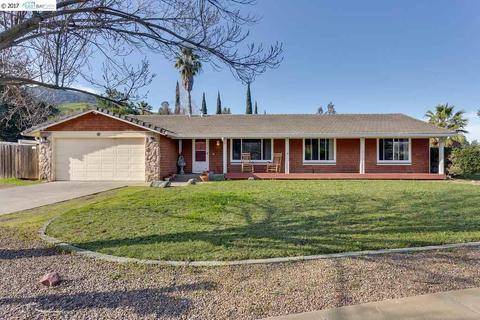 5740 Amaranth Pl, Concord, CA 94521 photo 1