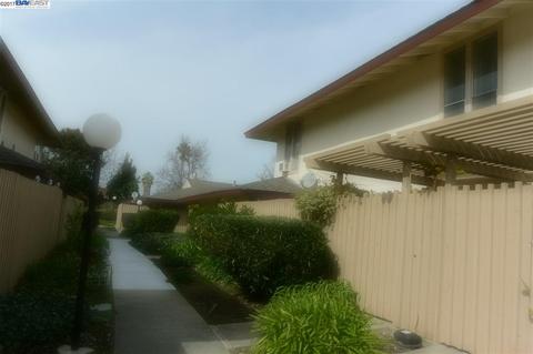 5573 Roundtree Cmn, Fremont, CA 94538 photo 1