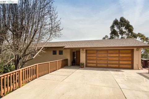 7020 Westmoorland Dr, Berkeley, CA 94705 photo 1