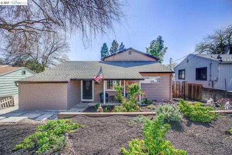2410 Hemlock Ave, Concord, CA 94520 photo 1