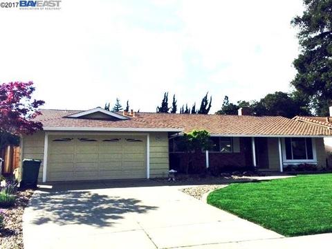 36952 Montecito Dr, Fremont, CA 94536 photo 1