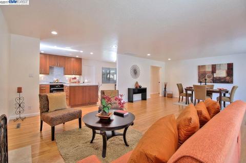5220 Brophy Dr, Fremont, CA 94536 photo 1