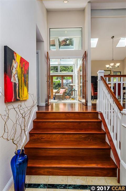 102 Brookline, Moraga, CA 94556 photo 1