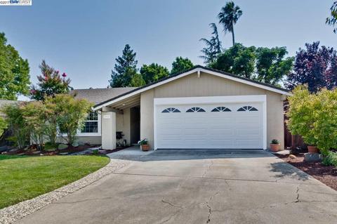 5914 Bellflower Dr, Newark, CA 94560 photo 1