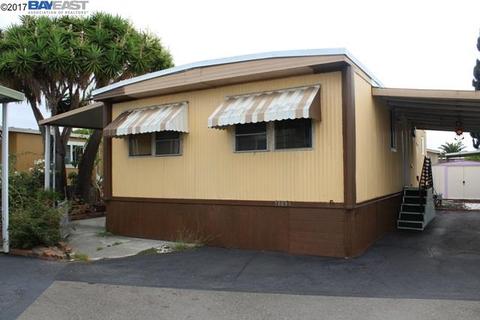 28854 Pluto, Hayward, CA 94544 photo 1