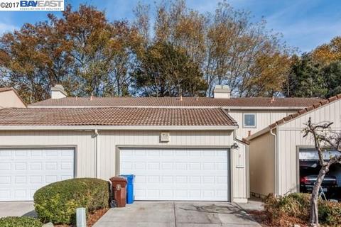 2 Dome Ct, Hercules, CA 94547 photo 1